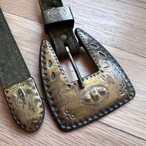 Western moss green belt